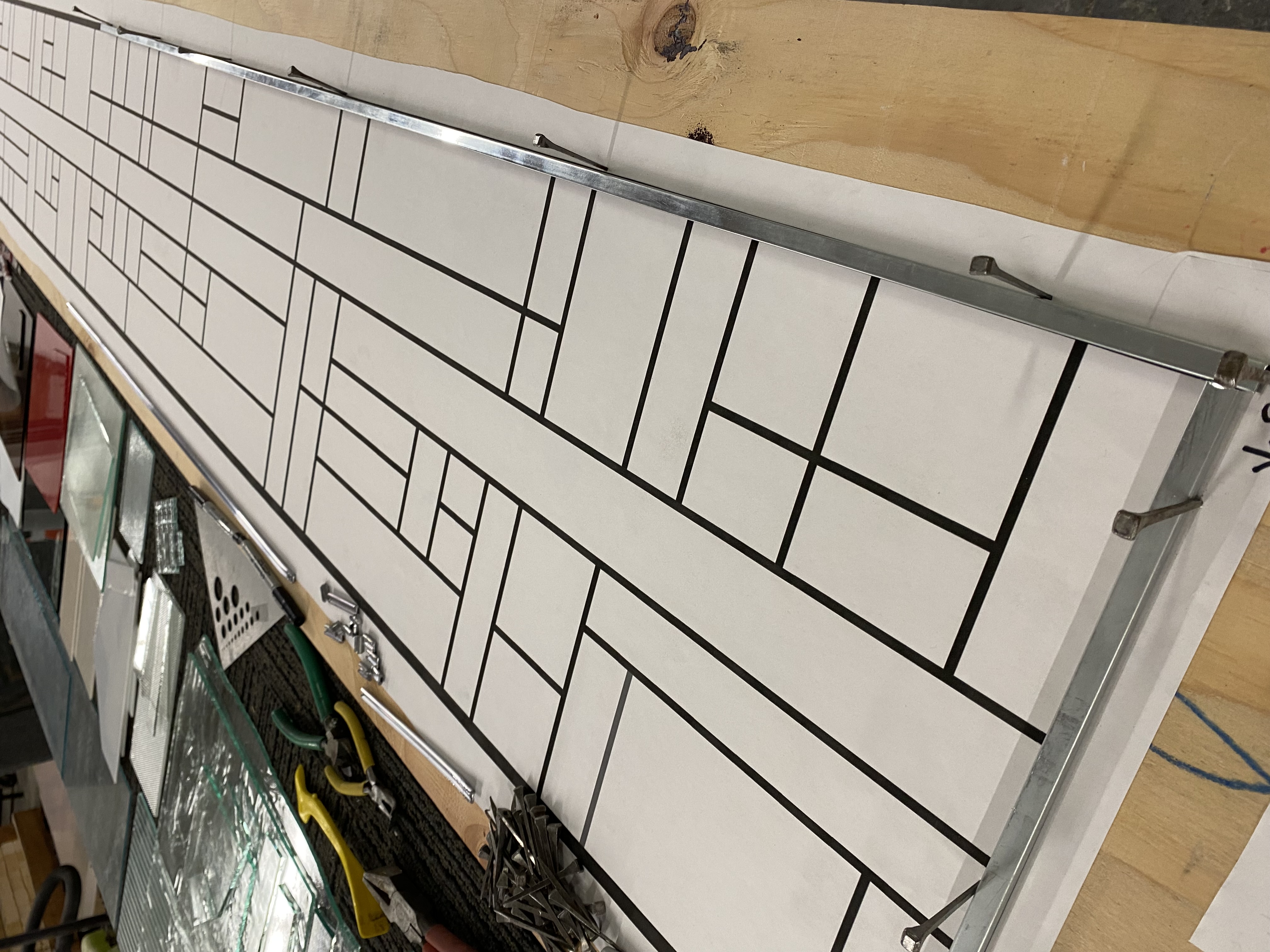 Paper templates for glass layout